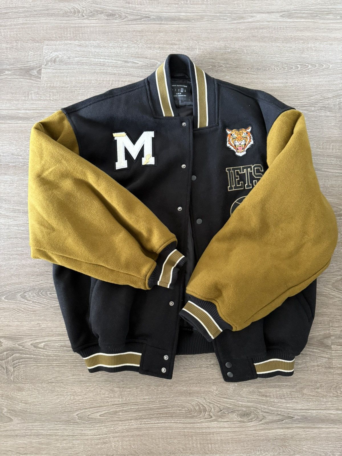 Urban Outfitters JETS urban outfitters VGTN Varsity Jacket oversizes Size US L / EU 52-54 / 3 - 1 Thumbnail