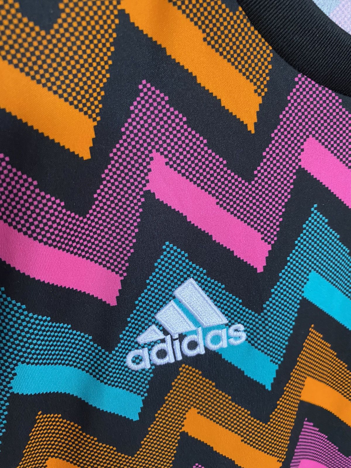 Adidas × Vintage Juventus 2020-2021 Jersey blokecore Size US M / EU 48-50 / 2 - 3 Thumbnail