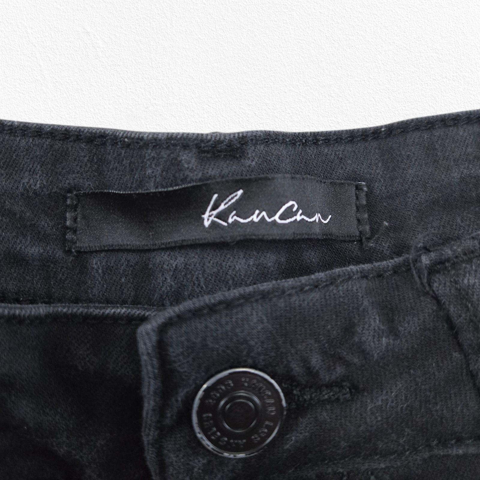 Other KanCan Black Distressed Cutoff Denim Shorts Size XS Size 25" / US 0 / IT 36 - 4 Thumbnail