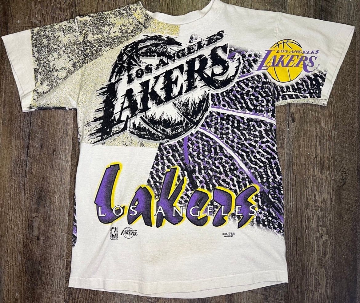 Other Vintage Lakers Pure Magic AOP Graffiti Shirt Size Small Size US S / EU 44-46 / 1 - 1 Thumbnail