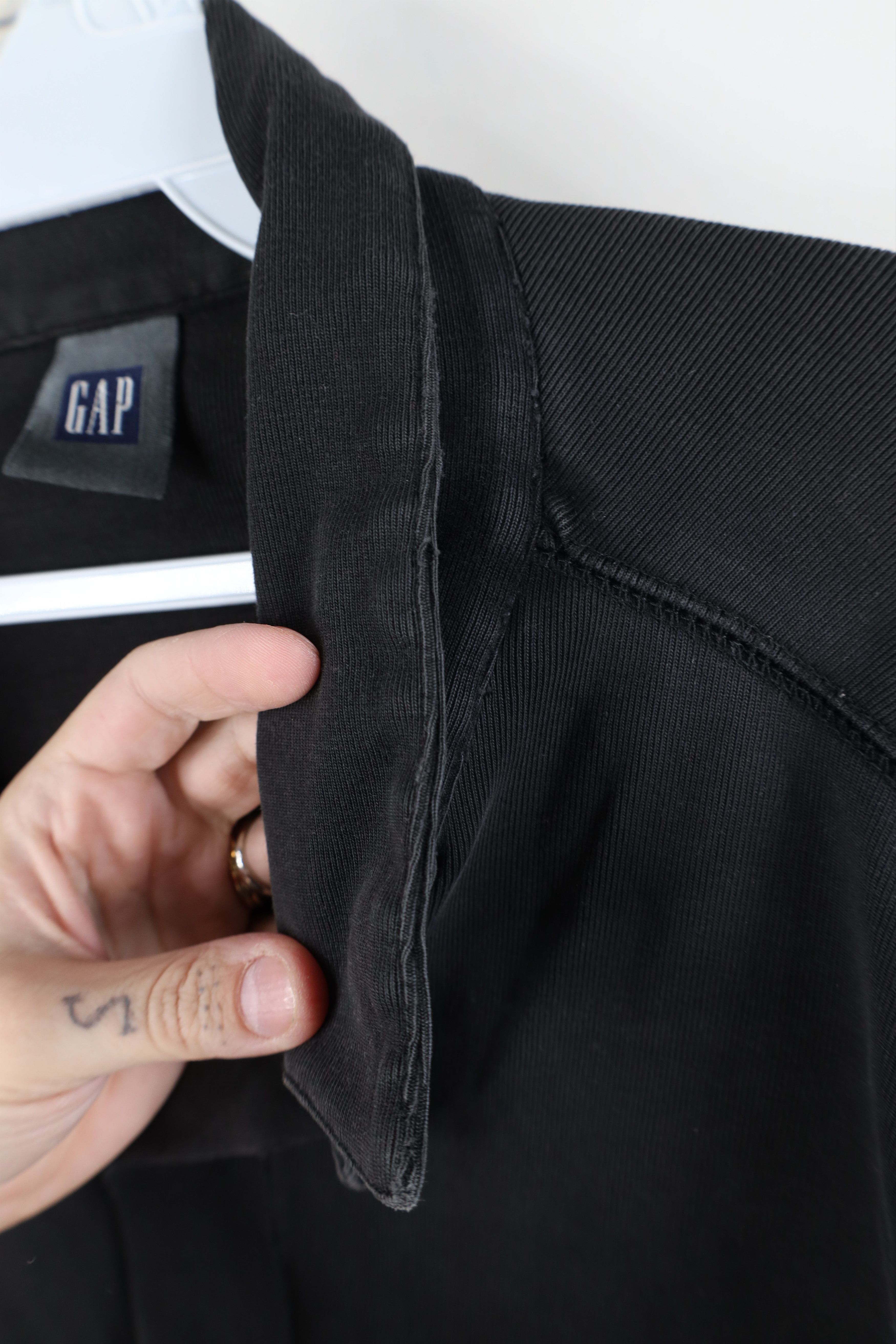 Gap Vintage 90s Gap Heavyweight Ribbed Knit Button Shirt Black Size US XL / EU 56 / 4 - 11 Thumbnail