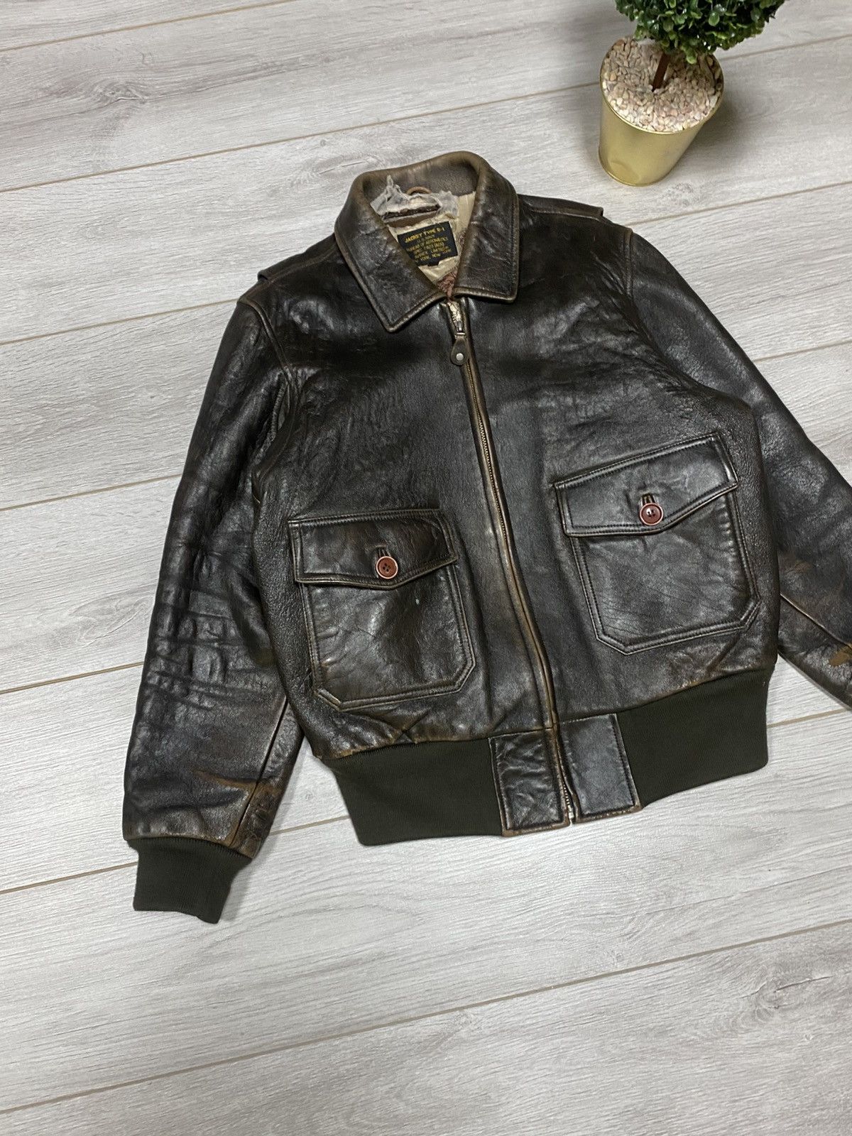 Avirex Vintage Avirex leather jacket Size US M / EU 48-50 / 2 - 3 Thumbnail