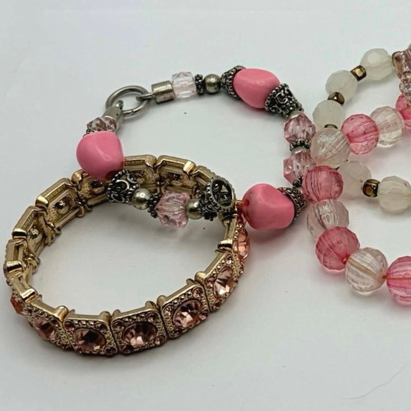 Other Pink Beaded Hello Kitty Bracelet Bundle Size ONE SIZE - 2 Thumbnail