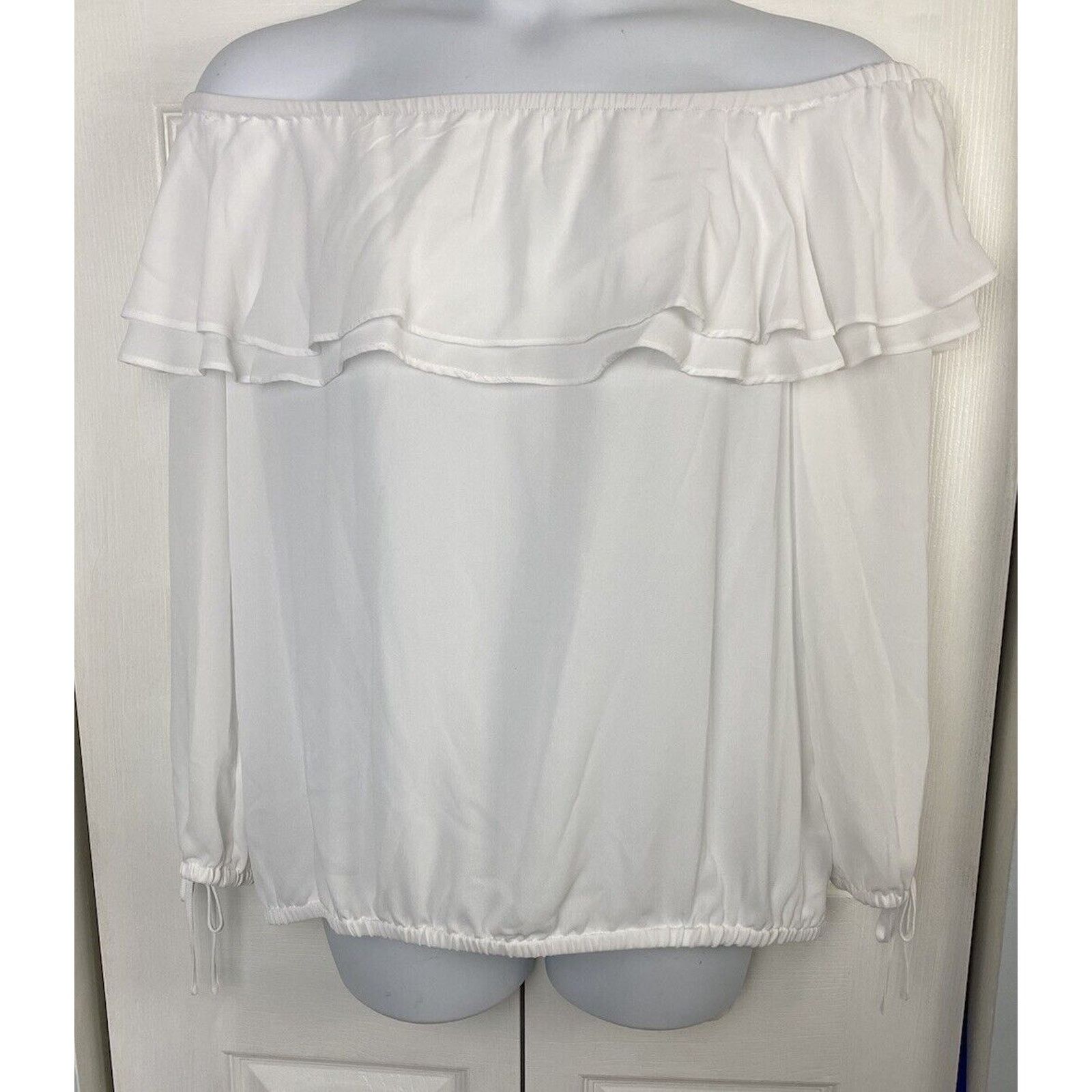 Michael Kors NWT Michael Kors Blouse 0X Ruffle Off Shoulder White Top Size ONE SIZE - 1 Thumbnail