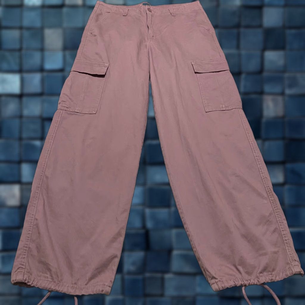 Levi's VINTAGE Levi's Jeans Womens 30 Pink 90s High Rise Cargo 5-Pocket Hip Hop 90s Theme Mens Womens Size 30" / US 8 / IT 44 - 1 Thumbnail