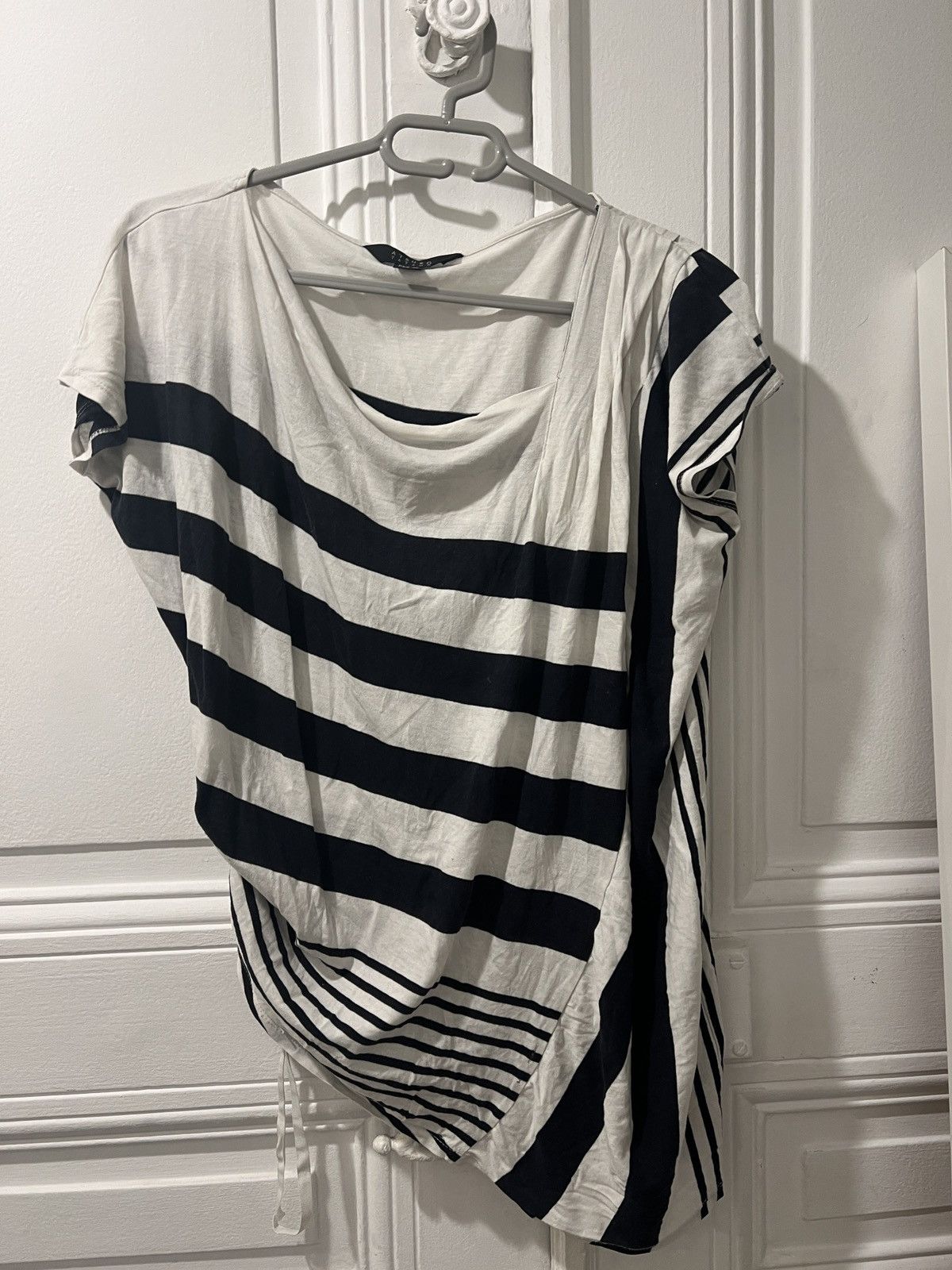 ATSURO TAYAMA Atsuro Tayama asymmetrical striped t shirt Size XS / US 0-2 / IT 36-38 - 1 Thumbnail