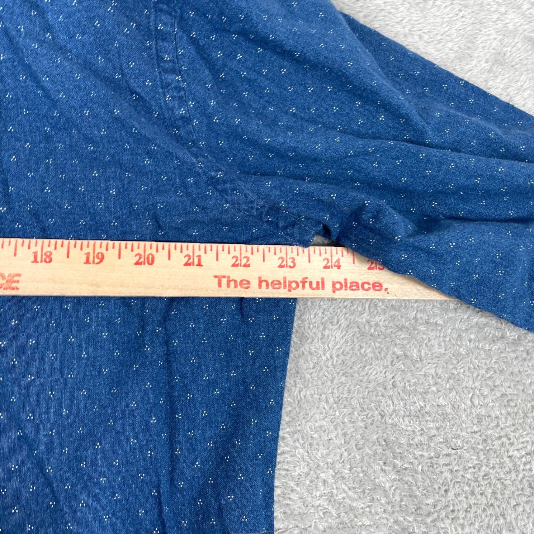 Brooks Brothers Brooks Brothers Milano Button Down Shirt Mens L Blue Denim Casual Slim Wool? (Note: The material is Cotton. Re-evaluate) Size US L / EU 52-54 / 3 - 7 Thumbnail