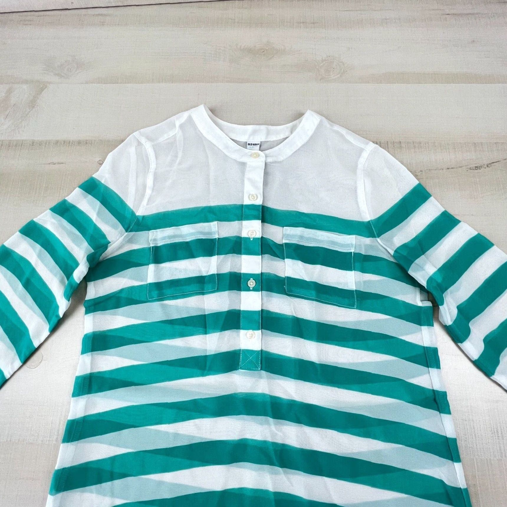 Old Navy Old Navy Womens Green White Striped Long Sleeve Top XS Size XS / US 0-2 / IT 36-38 - 2 Thumbnail