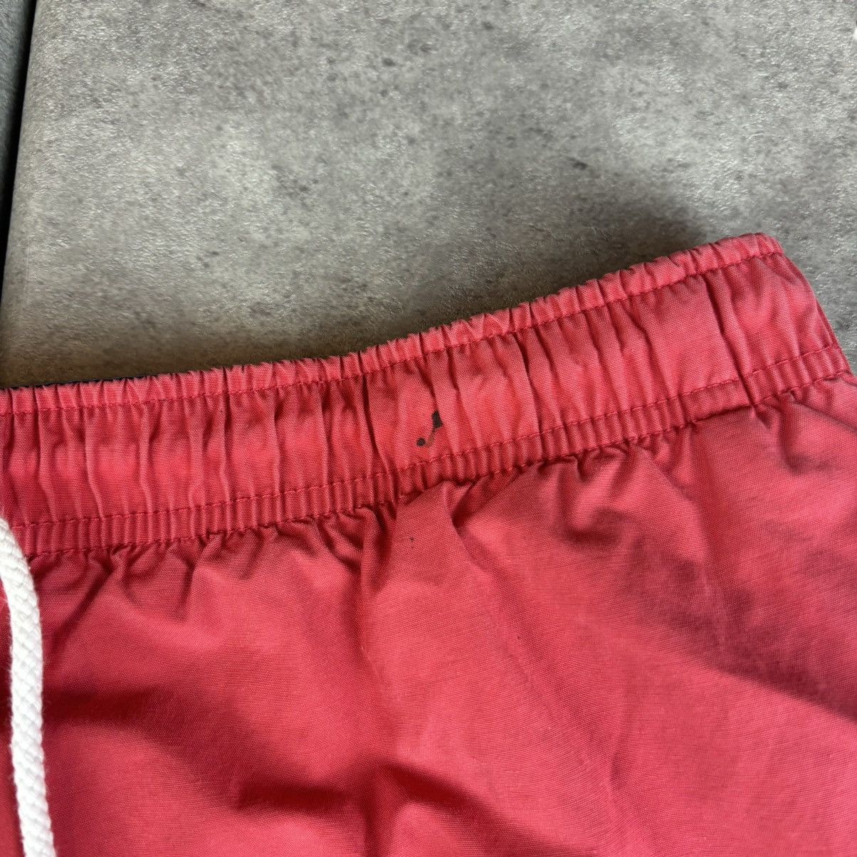 Polo Ralph Lauren Polo Ralph Lauren Men's Red Solid 5.5" Swim Shorts Large Size US 32 / EU 48 - 5 Thumbnail