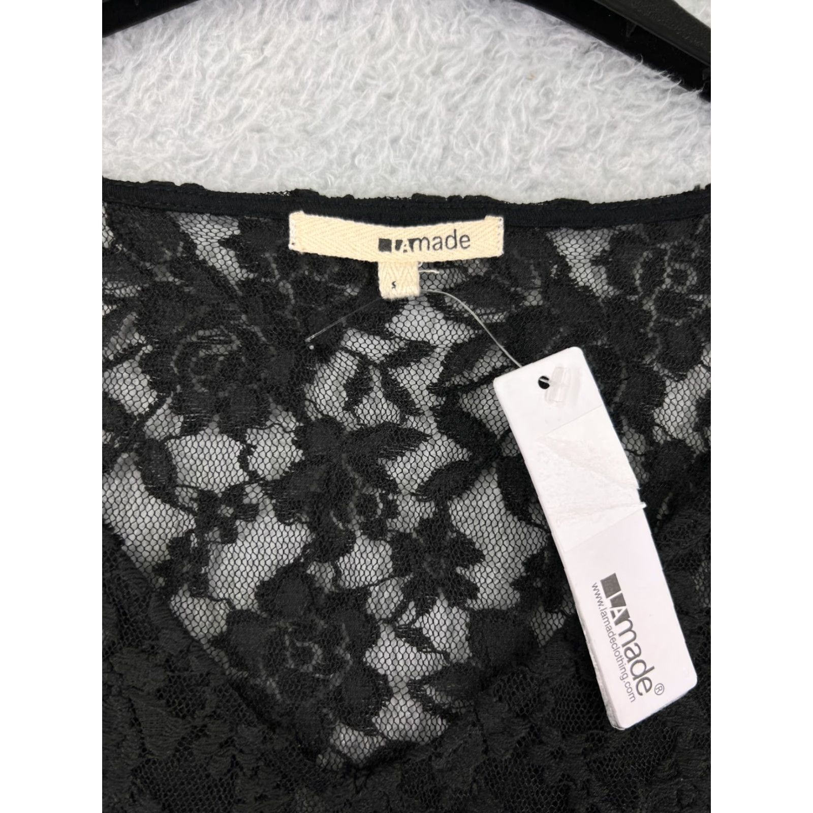 Vintage VINTAGE LA Made Womens Blouse Long Sleeve V-Neck Lace Overlay Floral Small Black Casual Shirt Adult Oktoberfest Dress UpWeekend Wear Size S / US 4 / IT 40 - 3 Thumbnail