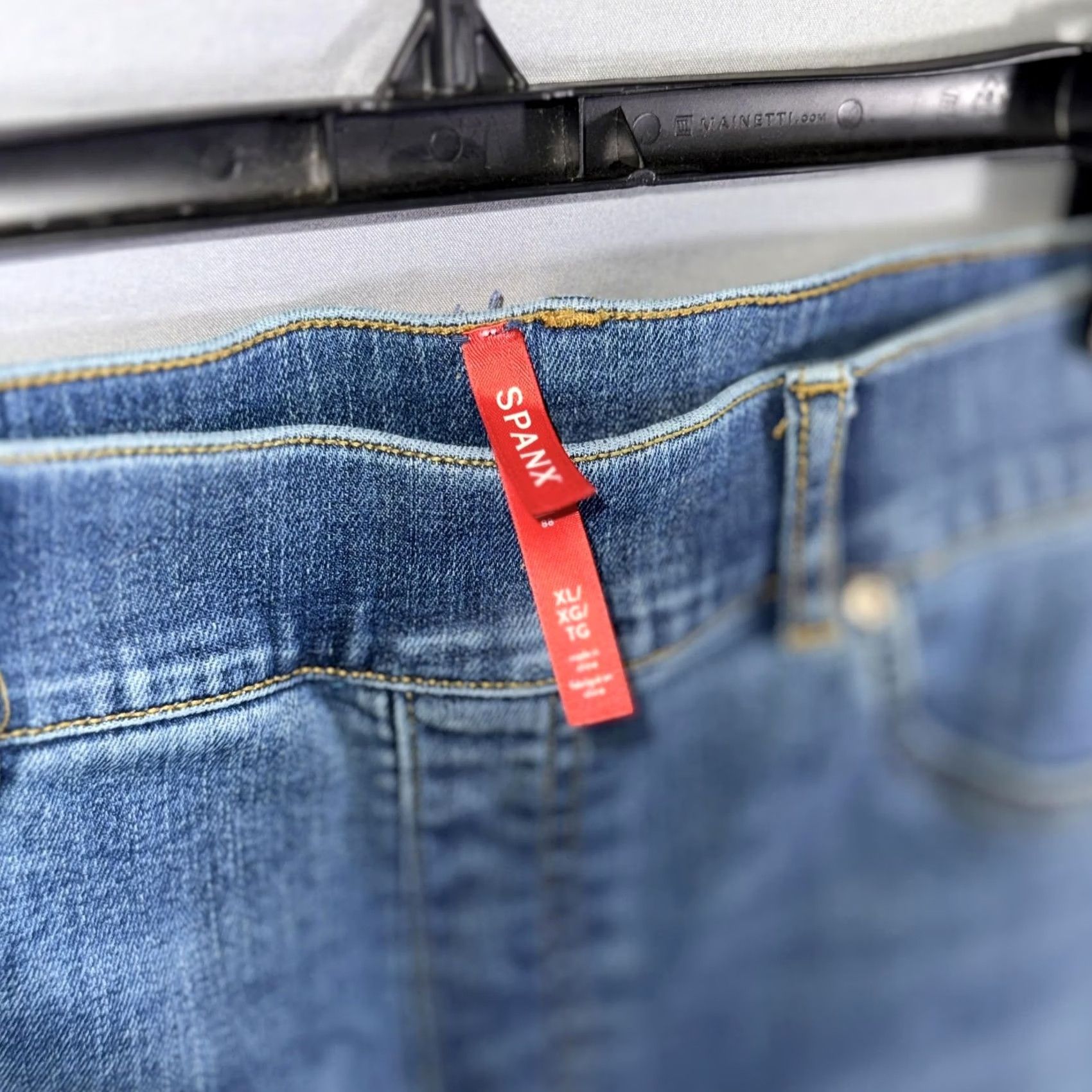 Spanx Spanx Jeans Womens XL Blue Denim 37x30 Stretch High Rise Slimming Pants Jegging Size 40" / US 18 - 3 Thumbnail