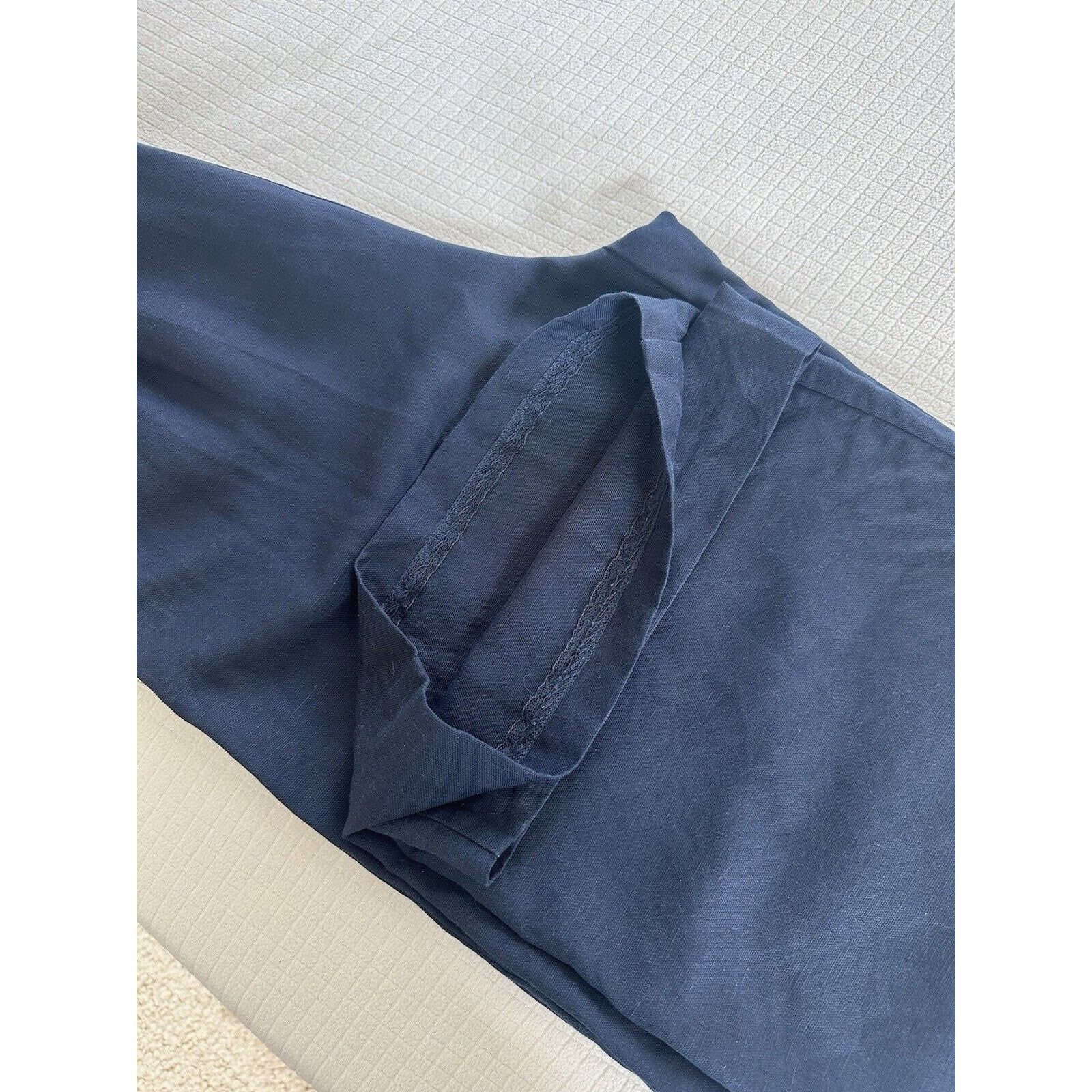 J.McLaughlin J. McLaughlin Wide Leg Navy Jumpsuit Sleeveless Size 4 Size 27" / US 4 / IT 40 - 12 Thumbnail
