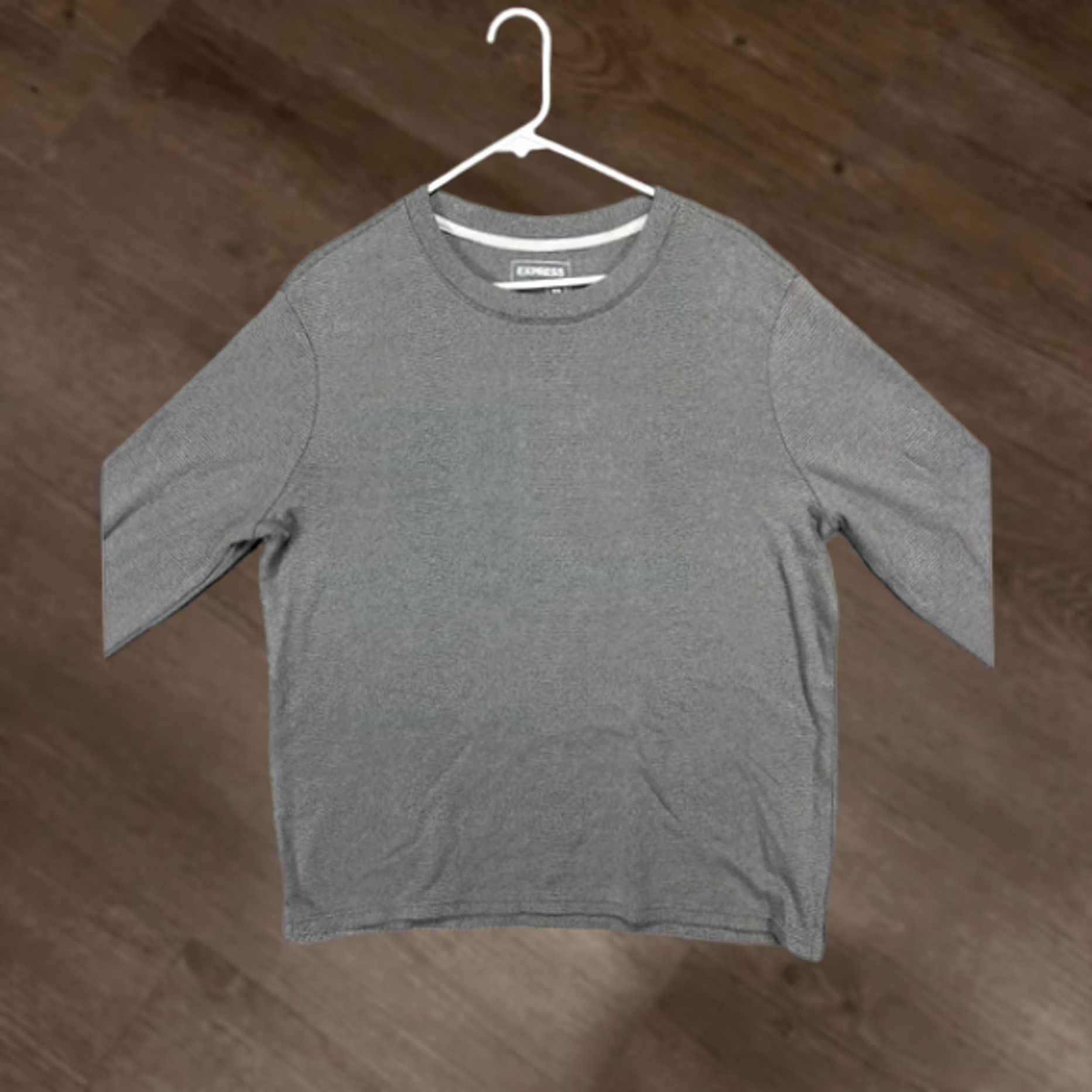Express Express Mens Medium Grey Pinstripe Long Sleeve Shirt Quality Fit T-Shirt Adult Size US M / EU 48-50 / 2 - 1 Thumbnail