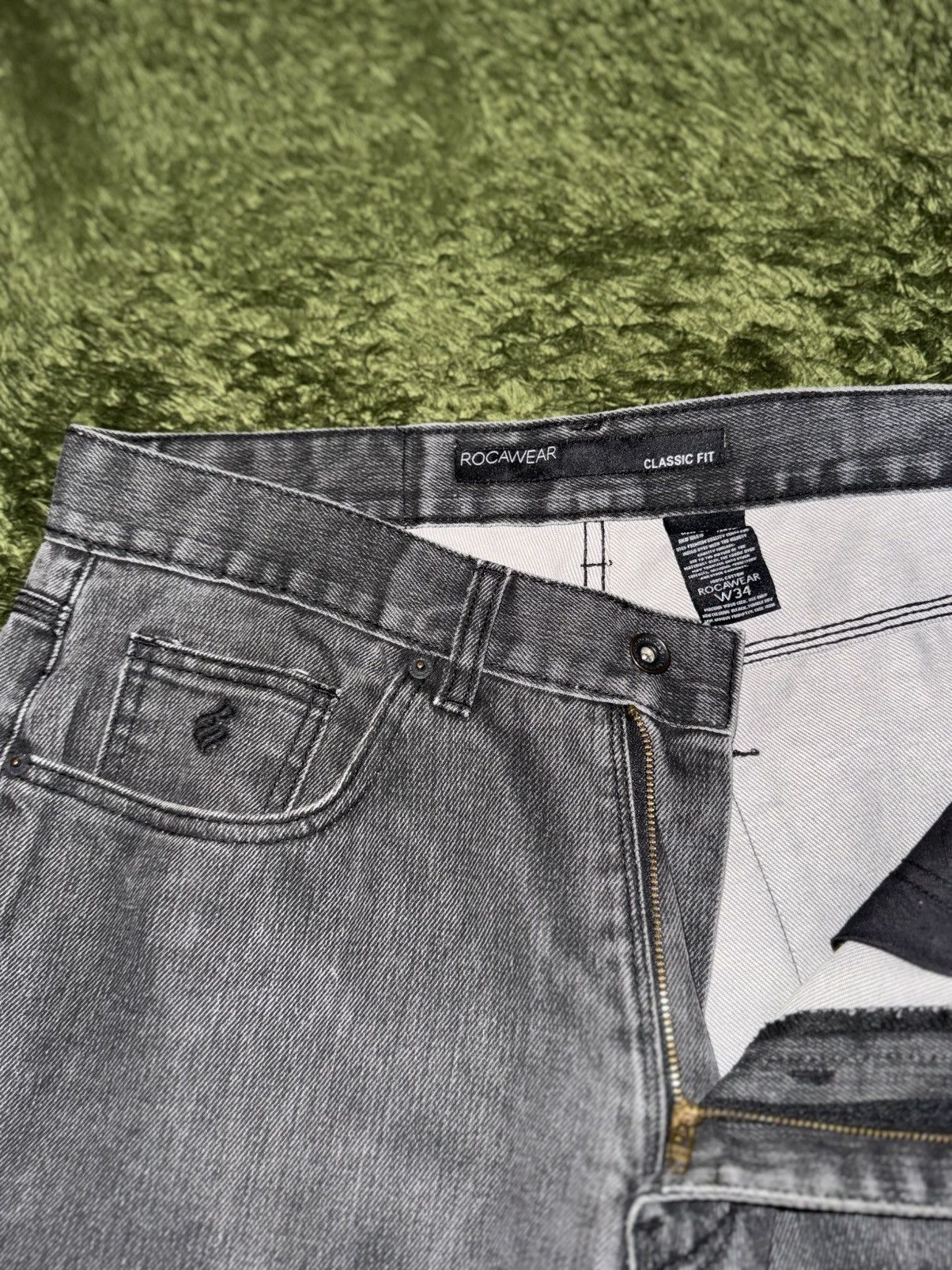 Rocawear [34] Rocawear Vintage Washed Textured Denim Pants Size US 34 / EU 50 - 3 Thumbnail