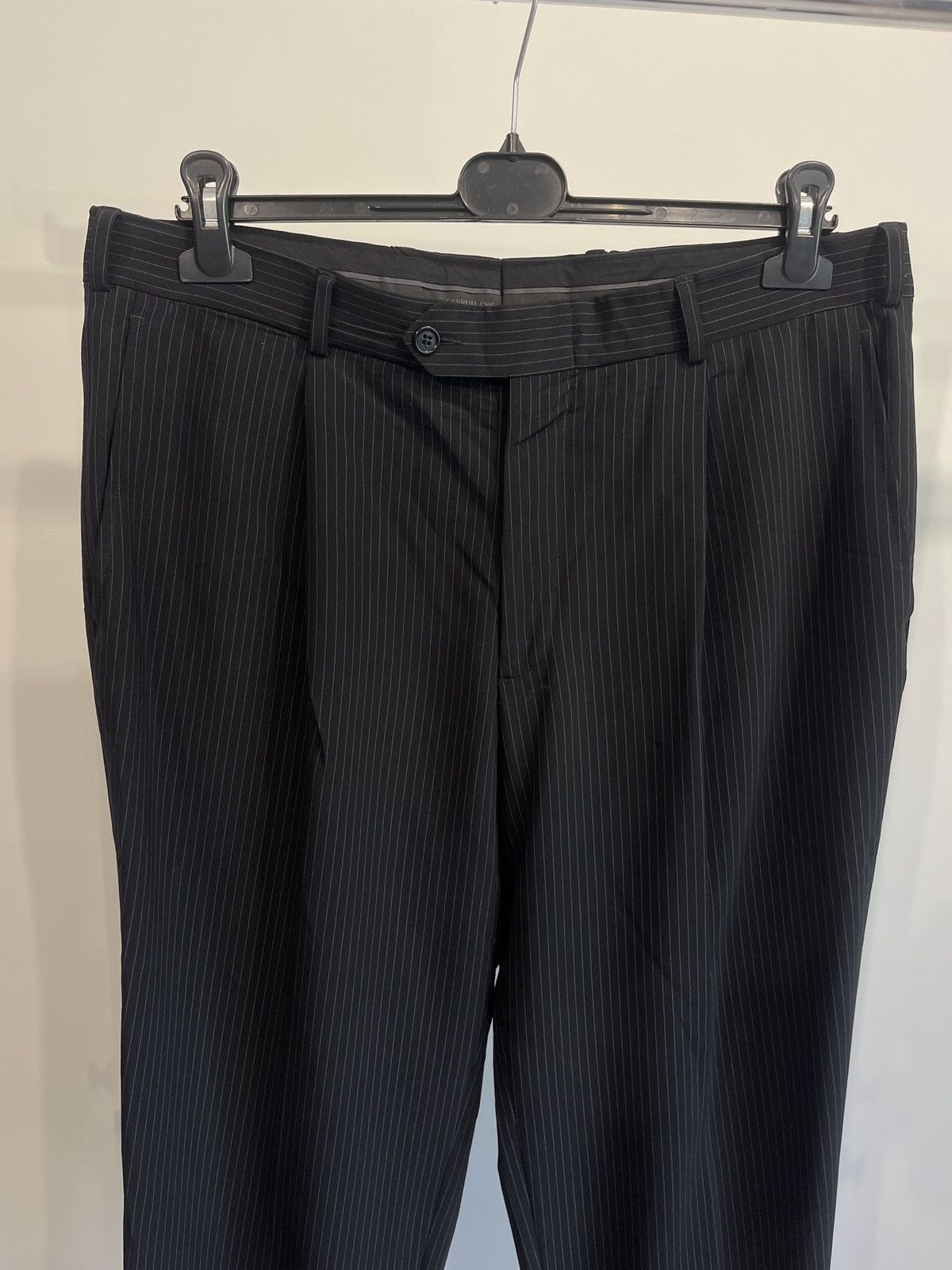 Cerruti 1881 × Vintage Cerruti 1881 Vintage trousers Black Wool Pleated Pants Size 42R - 3 Thumbnail
