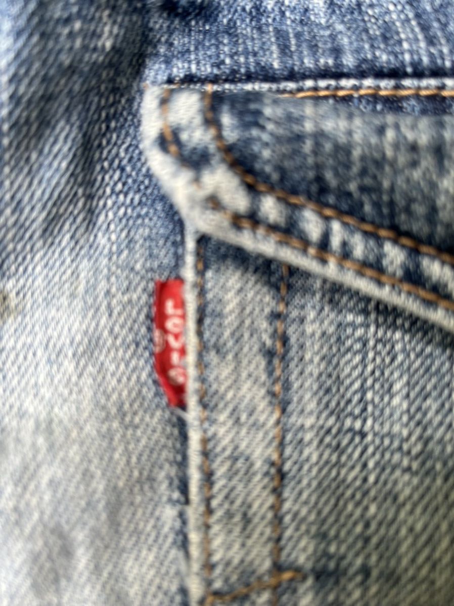 Levi's VINTAGE LEVIS CARGO JEANS BAGGY STYLE BONDAGE DISTRESSED Size US 35 - 12 Thumbnail