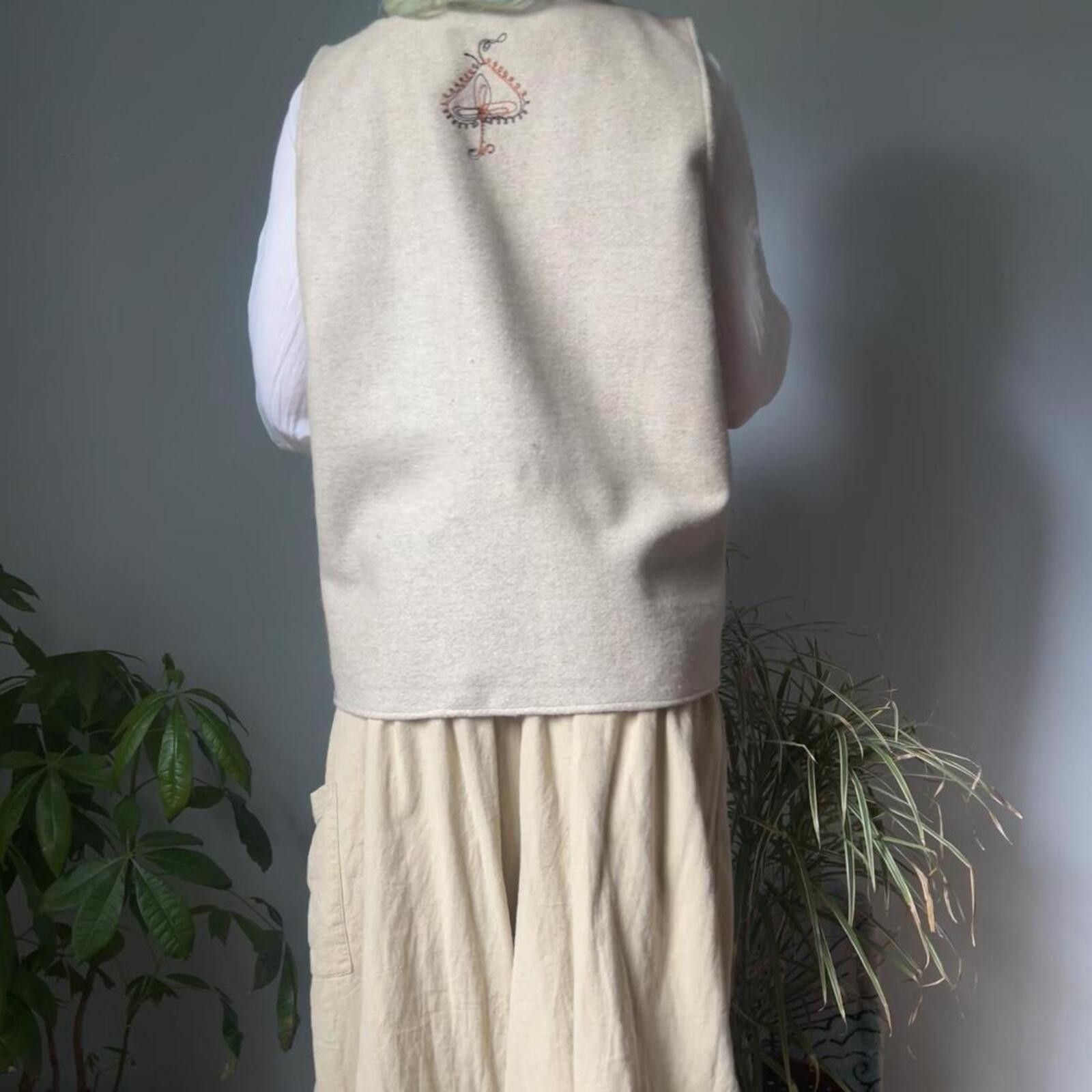 Other Vintage hand embroidered floral vest Size M / US 6-8 / IT 42-44 - 3 Thumbnail