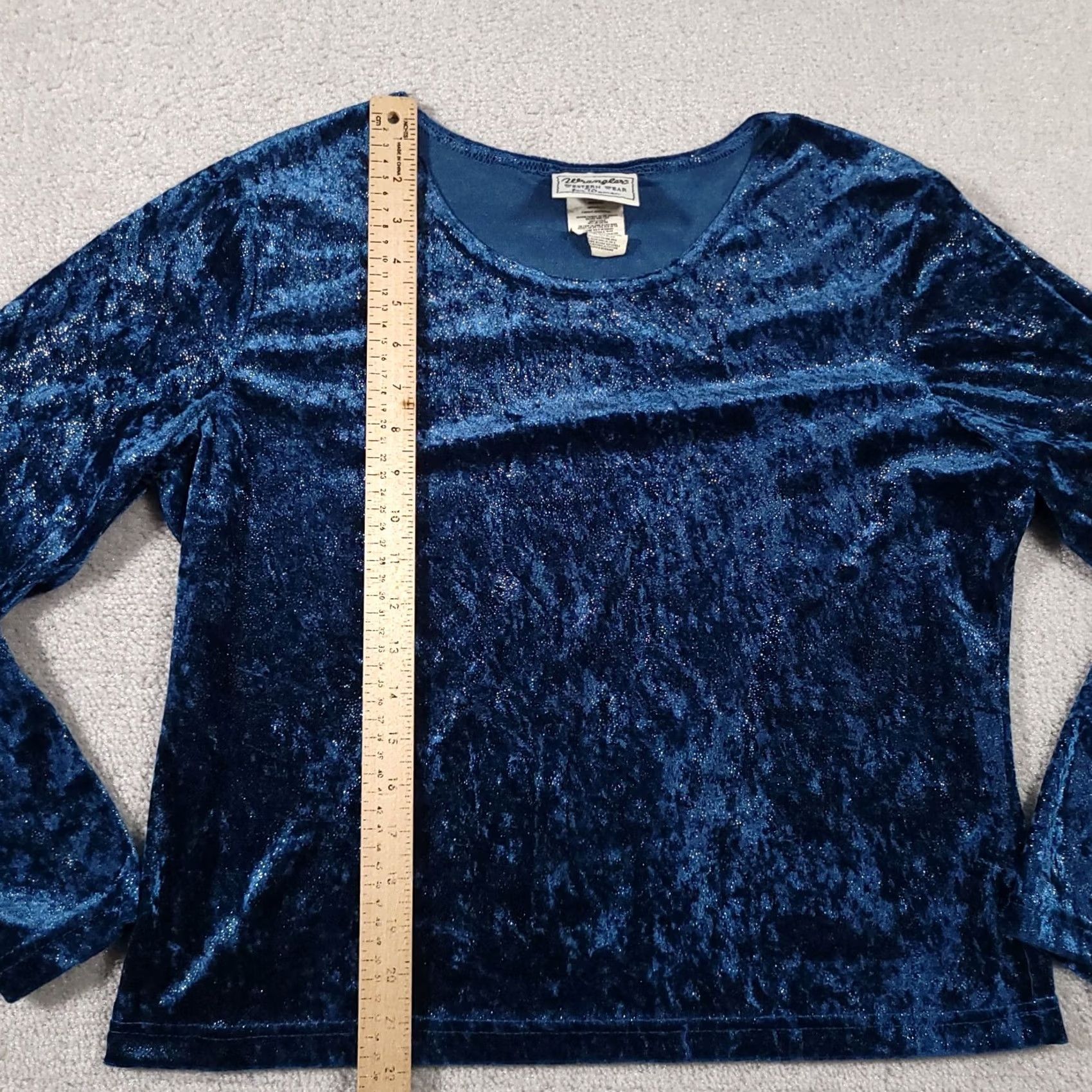 Wrangler VINTAGE Wrangler Shirt Women Large Blue Velour Western Cowgirl USA T-Shirt Fleece Velour Shimmer Regular Long Sleeve Casual Mens, Womens Size L / US 10 / IT 46 - 7 Thumbnail
