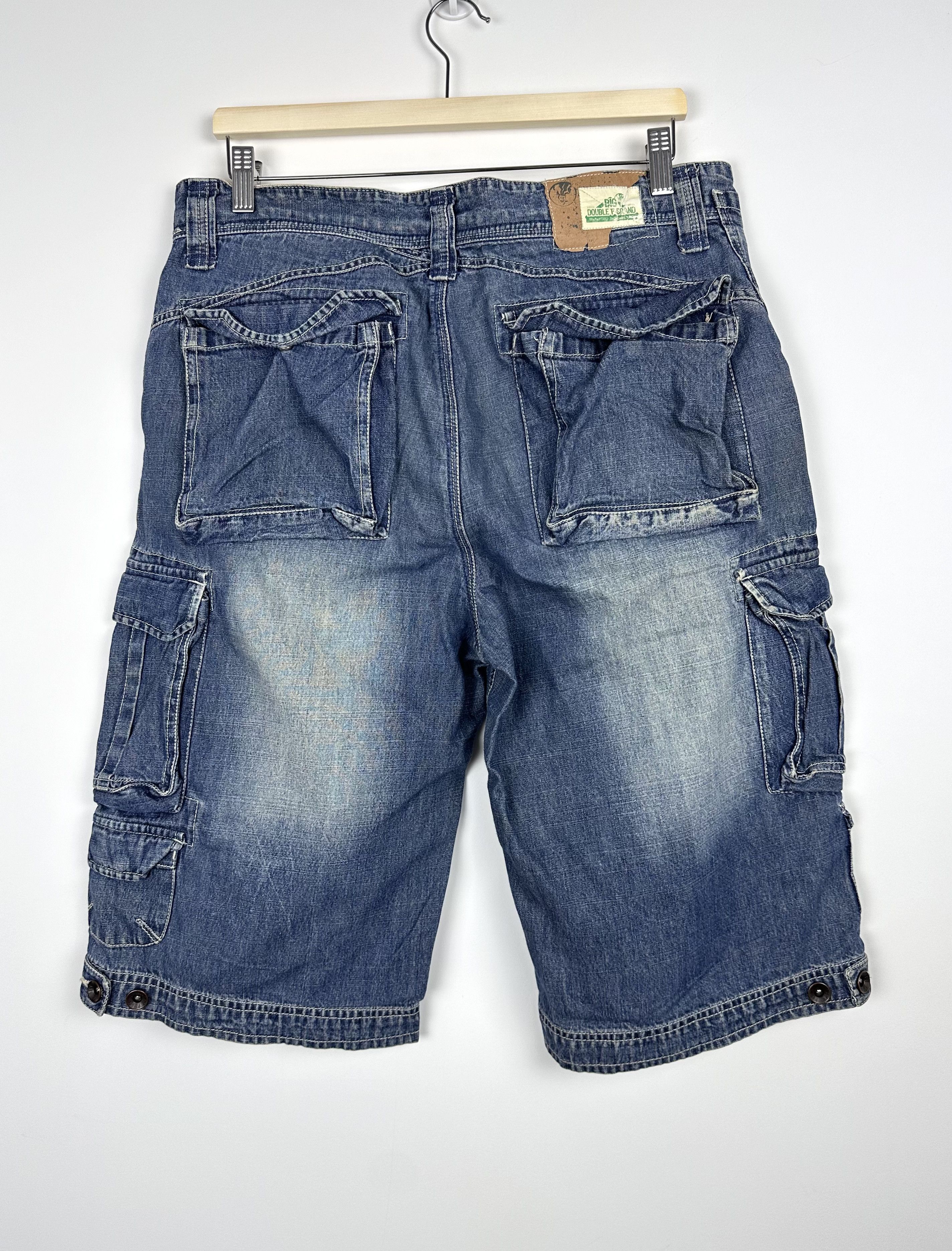 Vintage Men's cargo shorts, baggy, wide hip hop, rap Size US 34 / EU 50 - 4 Thumbnail