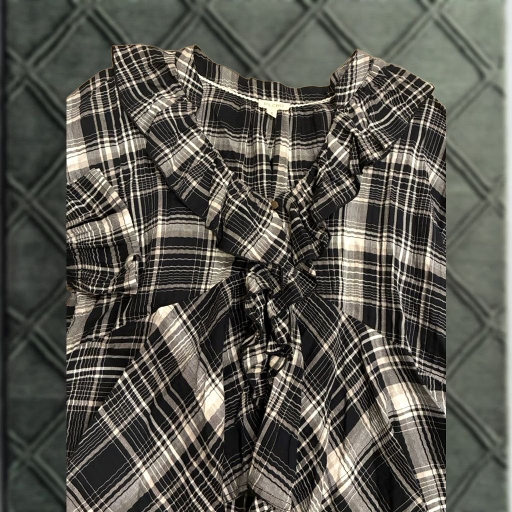 Vintage VINTAGE Pilcro x Anthropologie Blouse Long Sleeve Ruffled Plaid Black M Womens Blouse Womens M Black Size M / US 6-8 / IT 42-44 - 1 Thumbnail