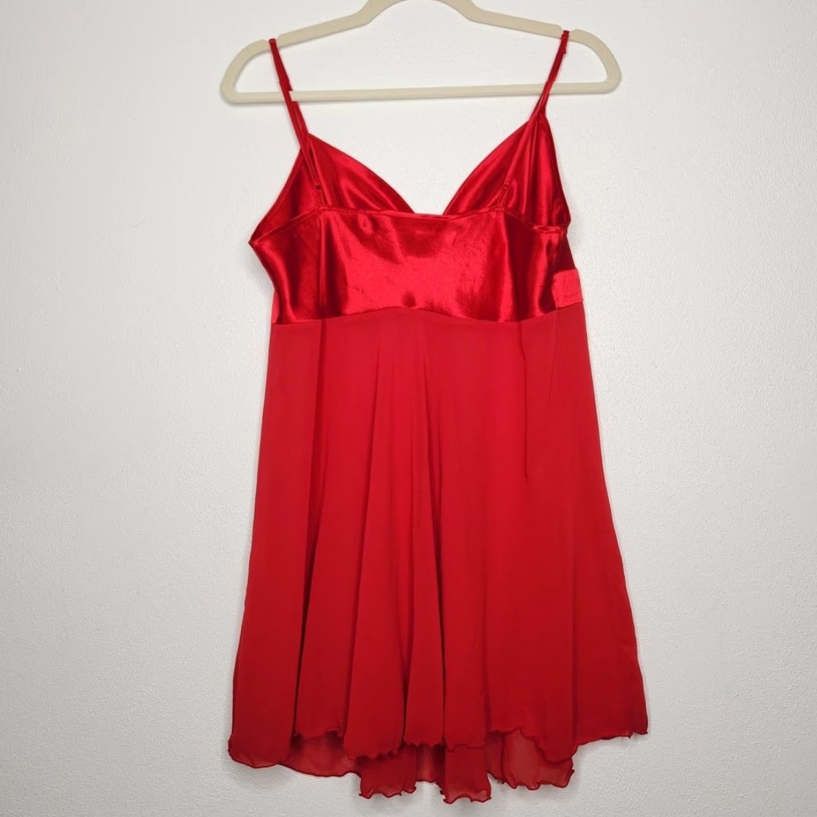 Victoria's Secret VINTAGE Victoria's Secret Dress Shirt Minor Red Rose Bow Satin Sheer Mini L Large Womens 90s/2000s Slip Dress Victorian Size L / US 10 / IT 46 - 5 Thumbnail
