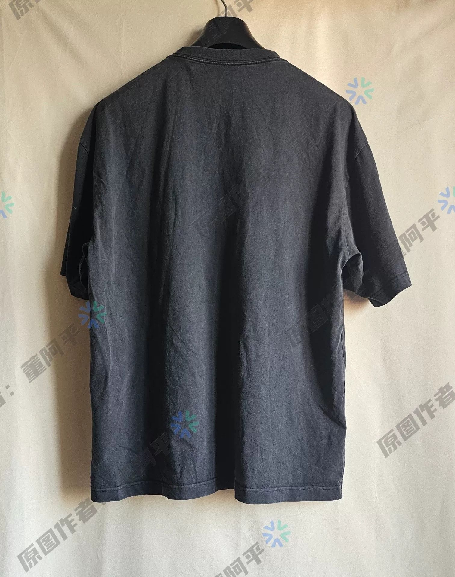Balenciaga black short sleeve Balenciaga t-shirt for men Size US L / EU 52-54 / 3 - 4 Thumbnail