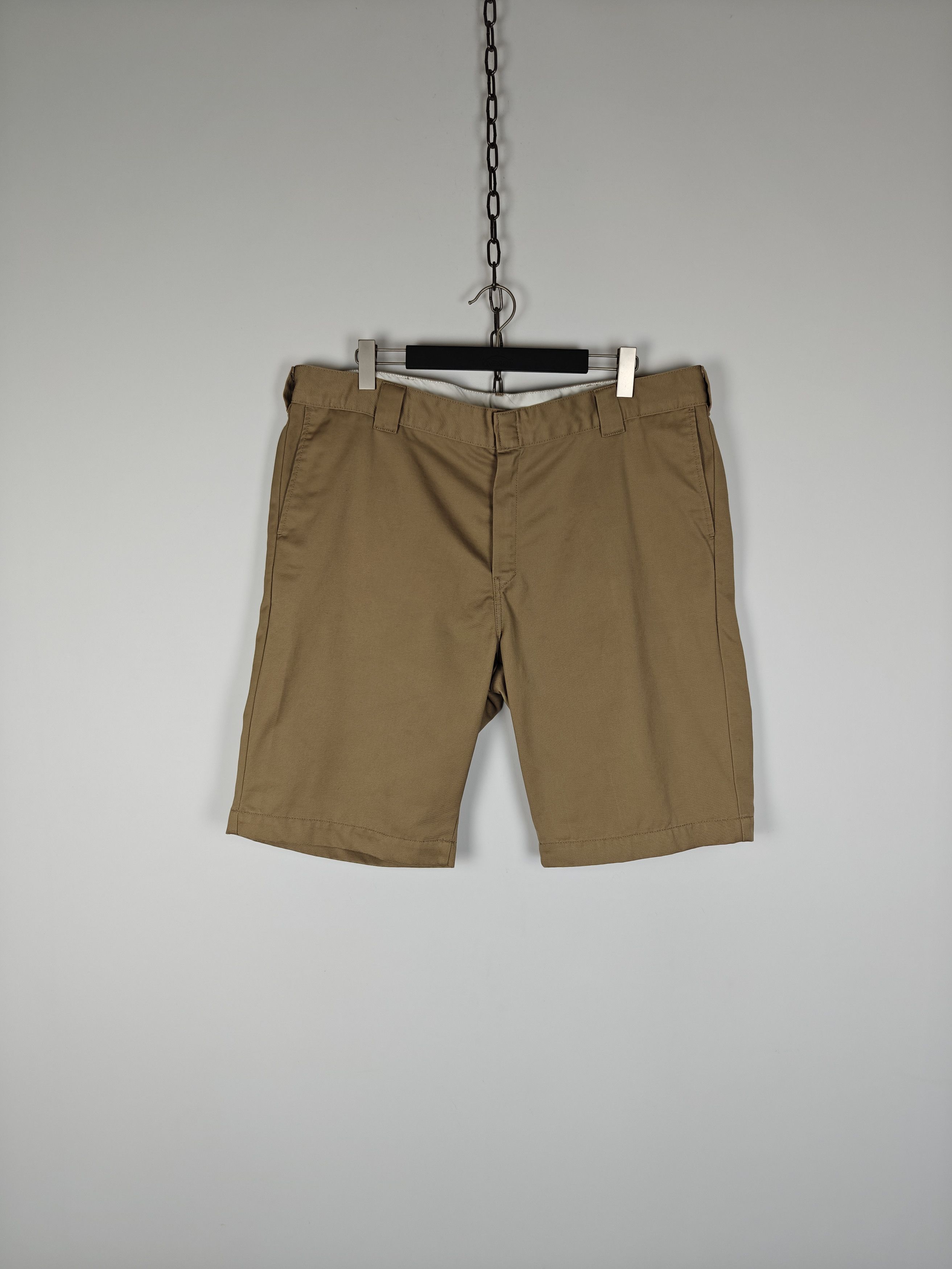 Carhartt Wip Carhartt Wip Master Shorts size 40 Size US 40 / EU 56 - 2 Thumbnail