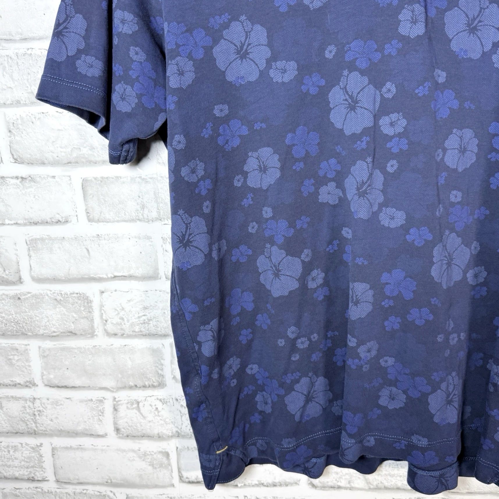 Tommy Bahama TOMMY BAHAMA Blue Flower Print Polo Shirt Adult Size S 100% Pima Cotton Mens Size US S / EU 44-46 / 1 - 3 Thumbnail