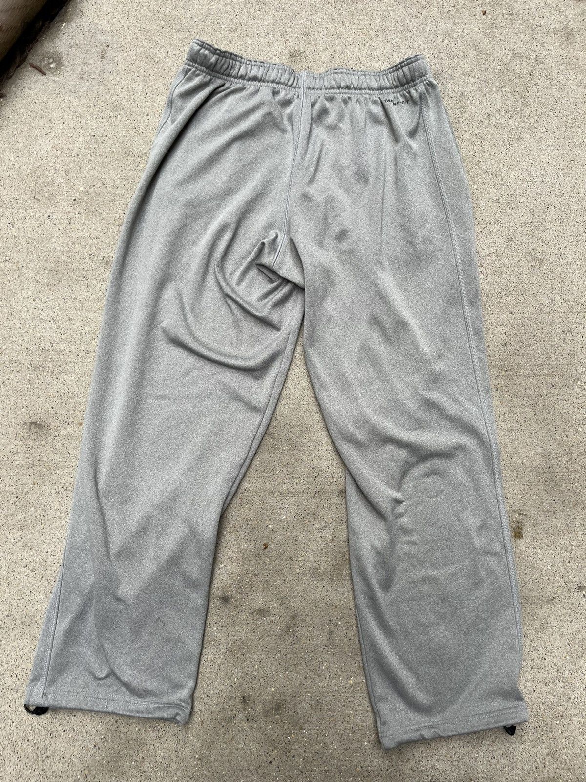 Nike Y2K Nike Therma-Fit Gray Sweatpants Size US 32 / EU 48 - 5 Thumbnail