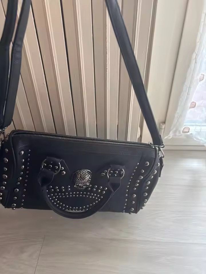 Japanese Brand Trendy Metal Skull Studded Black Handbags Size ONE SIZE - 9 Thumbnail