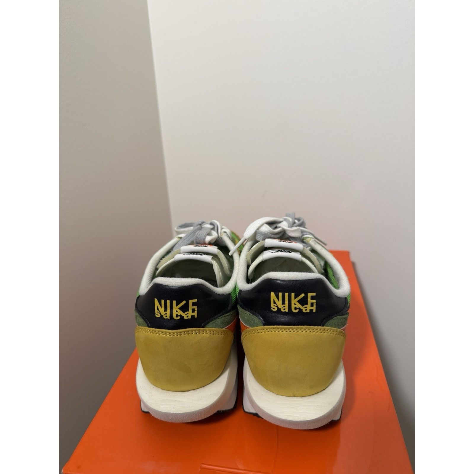 Nike Nike x Sacai Green Gusto Safety Orange LD Waffle Sneakers Size US 11.5 / EU 44-45 - 9 Thumbnail