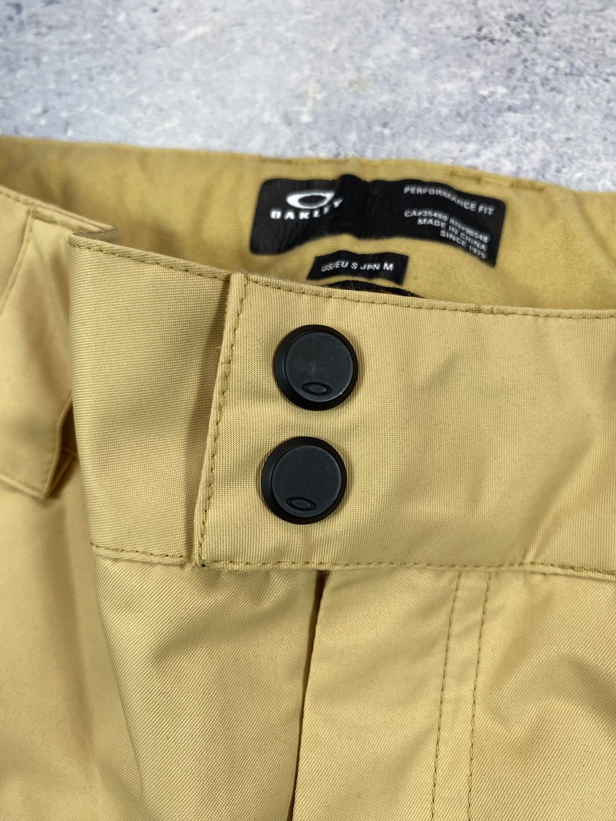 Oakley Oakley Men’s Ski Pants Size Small Size US 30 / EU 46 - 7 Thumbnail