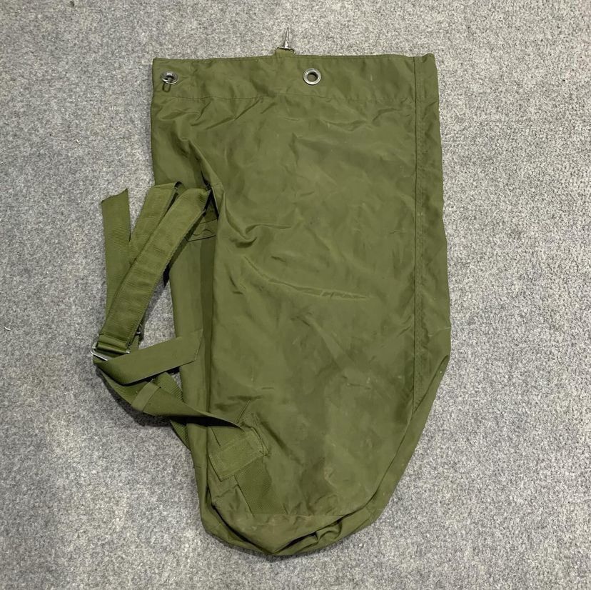 Vintage Military dufflebag Size ONE SIZE - 2 Thumbnail