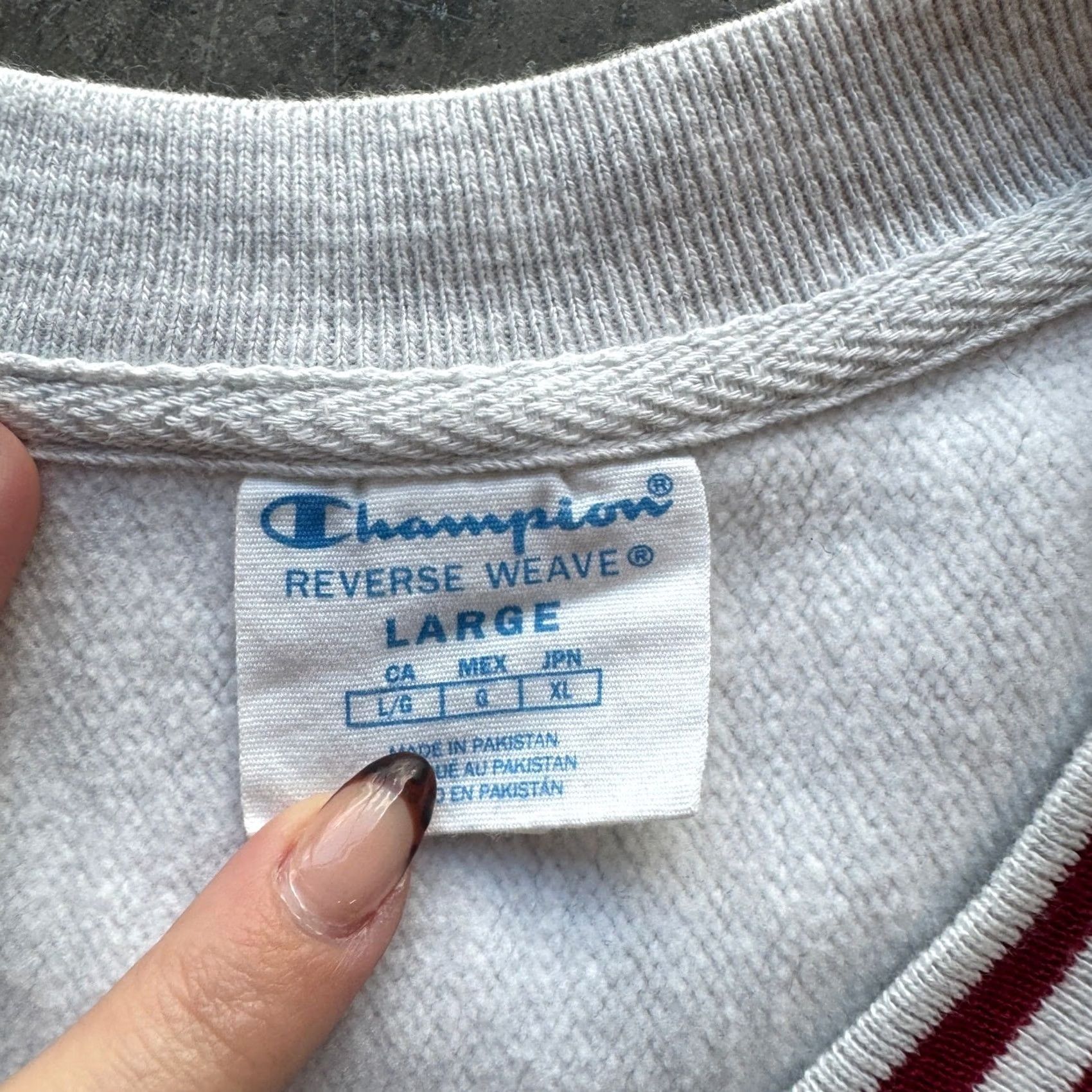 Champion VINTAGE Champion Stanford White Red Graphic Crop Sweatshirt Womens Large Size L / US 10 / IT 46 - 3 Thumbnail