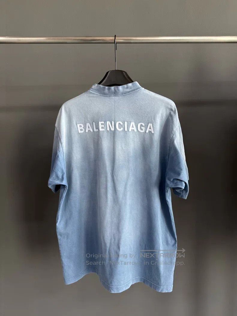 Balenciaga Balenciaga Letter Printed Crew Neck Short Sleeve T-Shirt Size US M / EU 48-50 / 2 - 1 Thumbnail