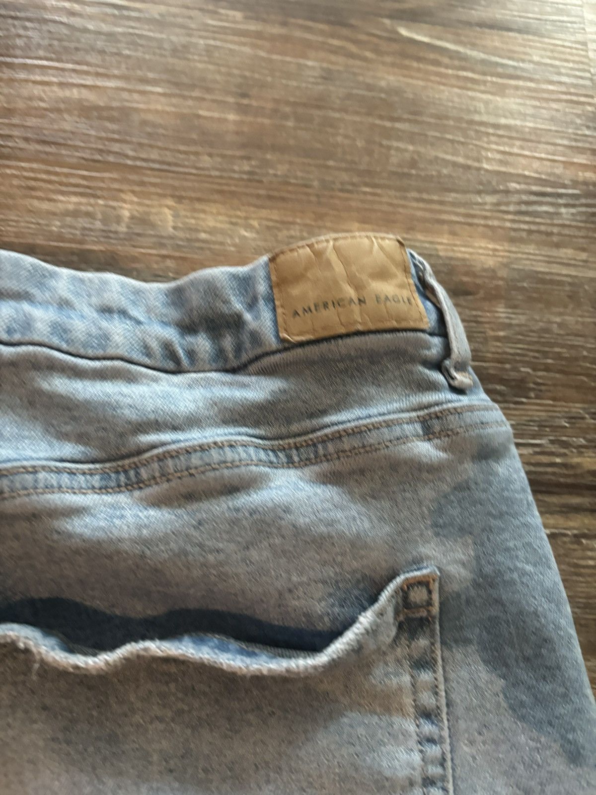 American Eagle Outfitters AE Strigid Curvy Ripped Mom Jean Size 40" / US 18 - 5 Thumbnail