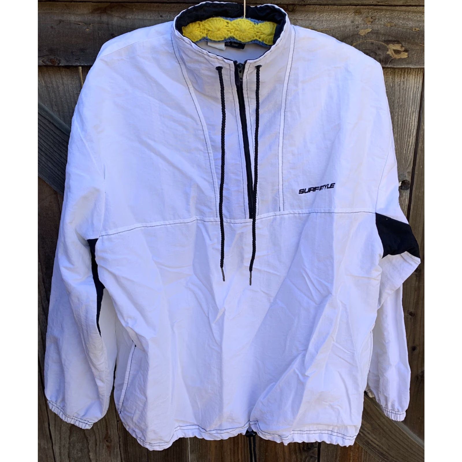 Vintage VINTAGE Surf Style Windbreaker Jacket M/L Adult White Nylon Logo Zipper Pockets 80s 90s Retro Beach Unisex Mens Womens Size US M / EU 48-50 / 2 - 5 Thumbnail