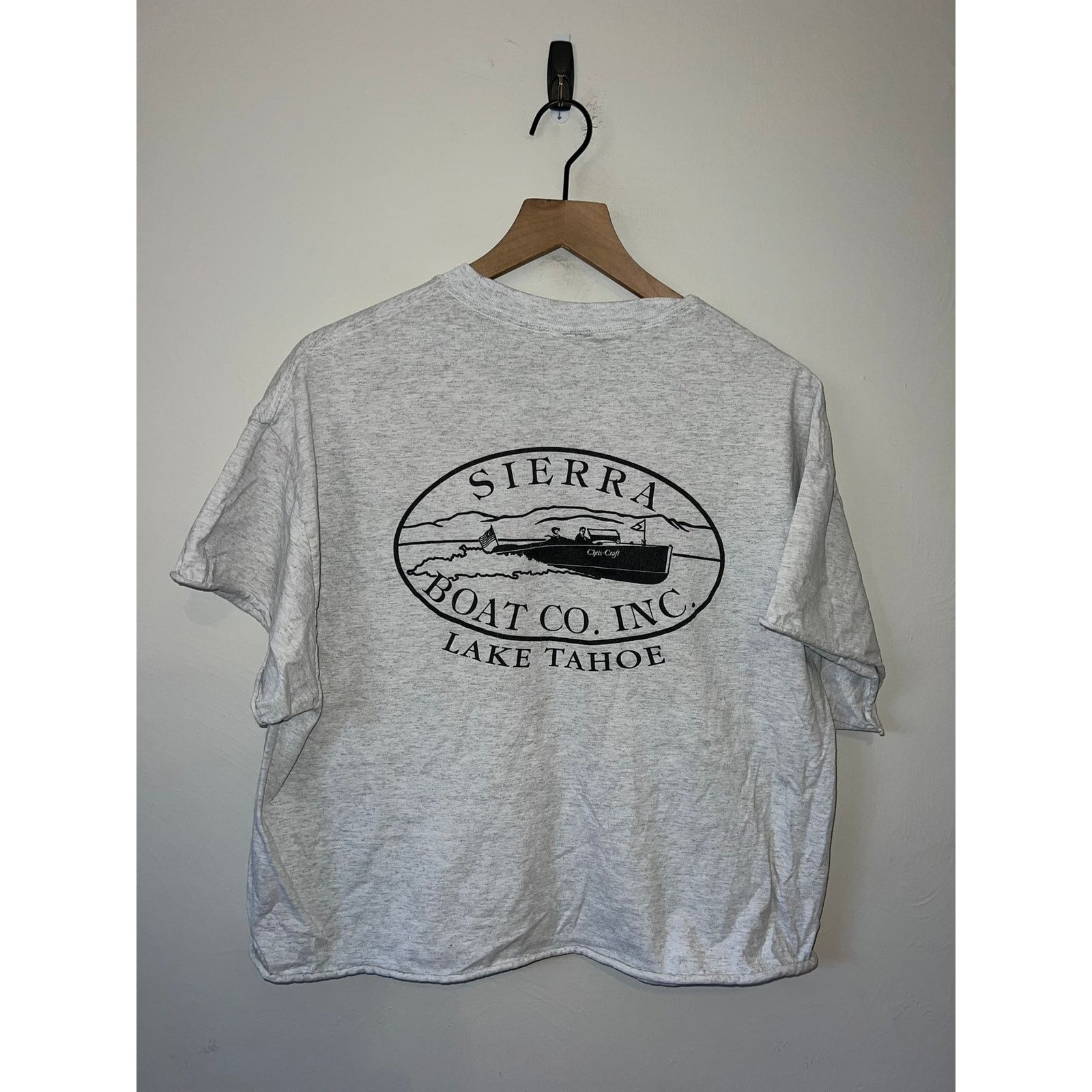 Vintage Y2K Women's Sierra Boat Lake Tahoe Crop Top Shirt Women XL Size XL / US 12-14 / IT 48-50 - 1 Thumbnail