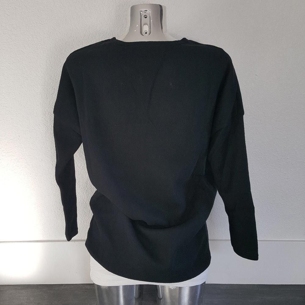Designer Black Fleece Sweater Vneck Long Sleeve Size M / US 6-8 / IT 42-44 - 2 Thumbnail