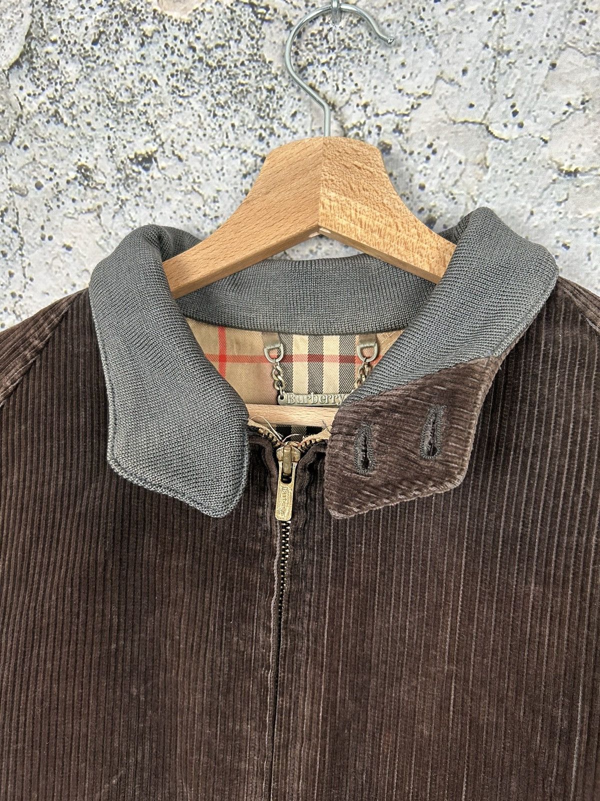 Burberry Vintage Burberrys 90s Corduroy Brown Bomber Jacket Rare Size US M / EU 48-50 / 2 - 3 Thumbnail