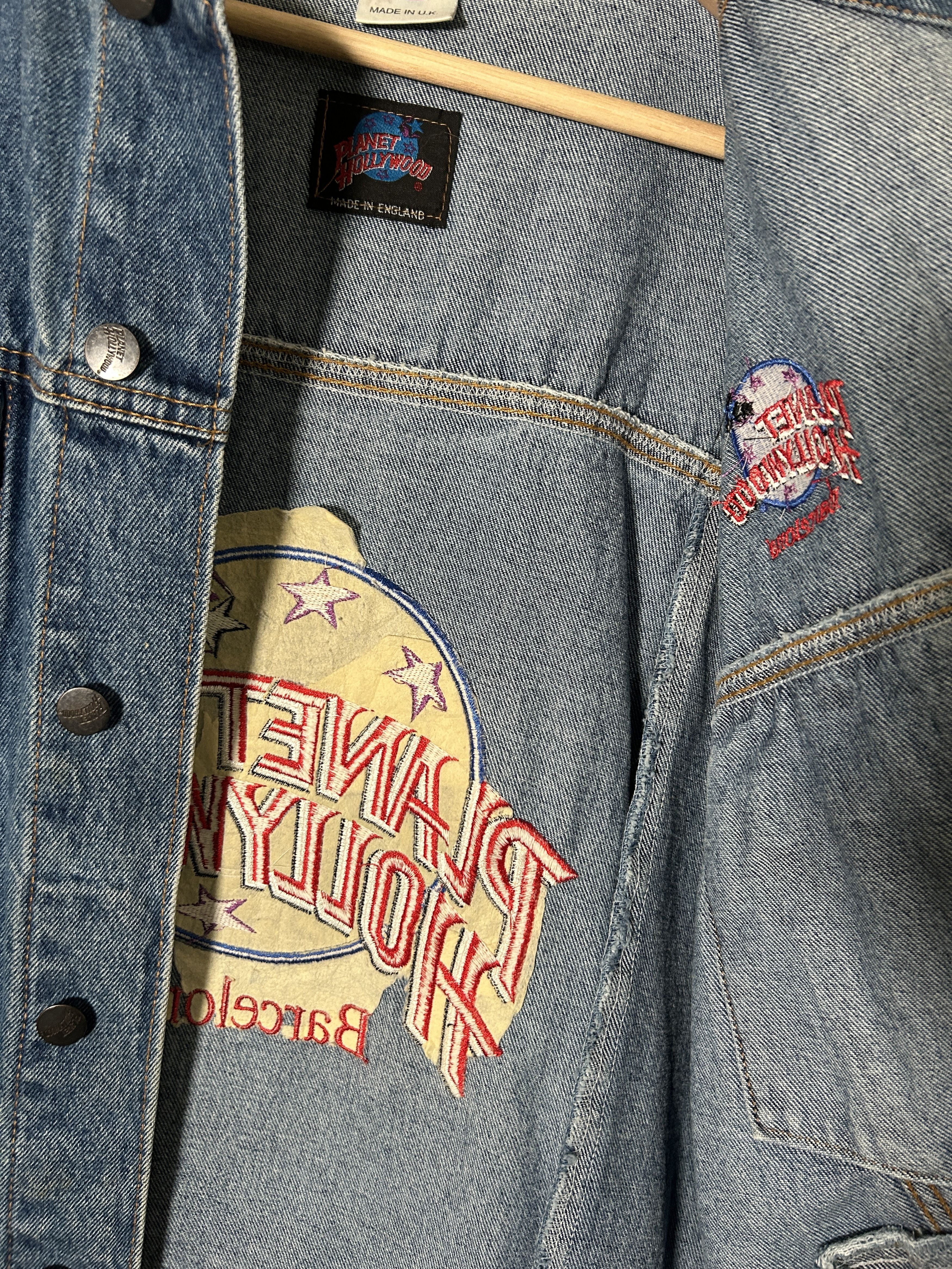 Planet Hollywood Vintage 90S Planet Hollywood Barcelona Denim Jean Jacket L Size US L / EU 52-54 / 3 - 7 Thumbnail