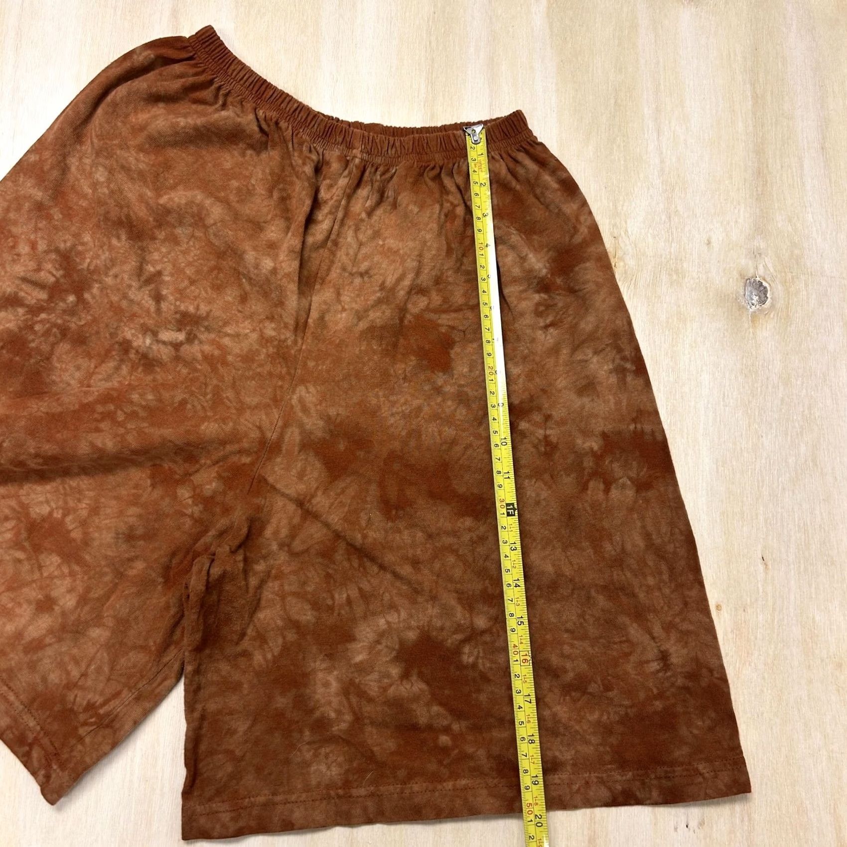Vintage Cali Fashions Sweat Shorts Womens One Size Brown Cotton Elastic Waist Casual Size 42" / US 20 - 4 Thumbnail