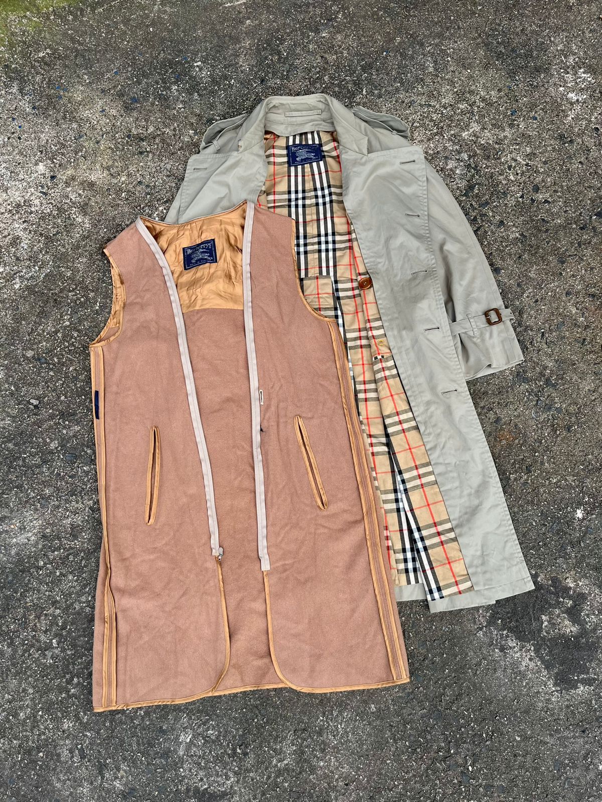 Burberry × Vintage Vintage Luxury Burberry Nova Check Women's Trenh Coat Size L / US 10 / IT 46 - 1 Thumbnail