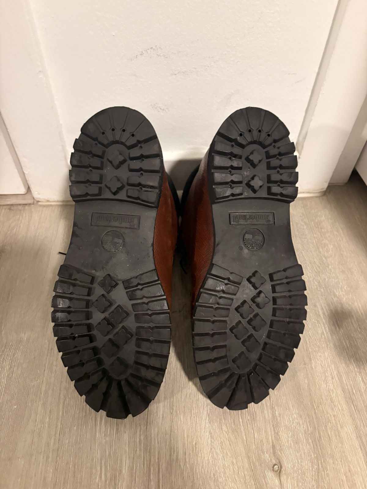Timberland Timberland 6 Inch Boots Size US 9.5 / EU 42-43 - 4 Thumbnail