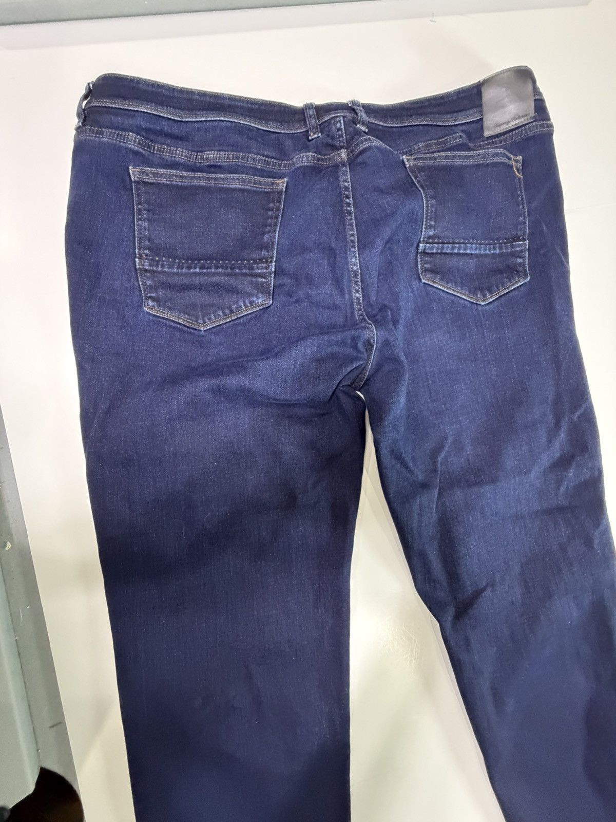 Tommy Bahama Tommy Bahama 44x30 dark Blue jeans mens Size US 44 / EU 60 - 9 Thumbnail
