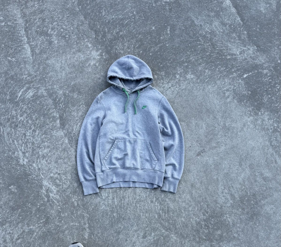 Other Vintage Nike y2k avantgarde streetwear hoodie Size US M / EU 48-50 / 2 - 4 Thumbnail