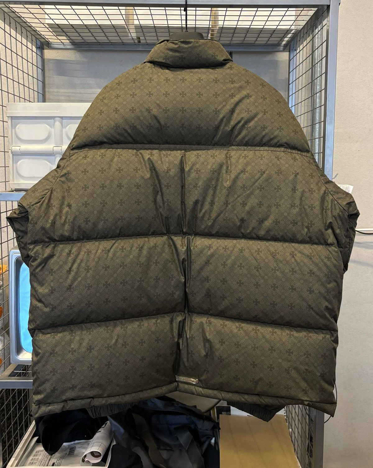 Chrome Hearts Chrome hearts pattern stuff puffer down jacket Size US XL / EU 56 / 4 - 4 Thumbnail