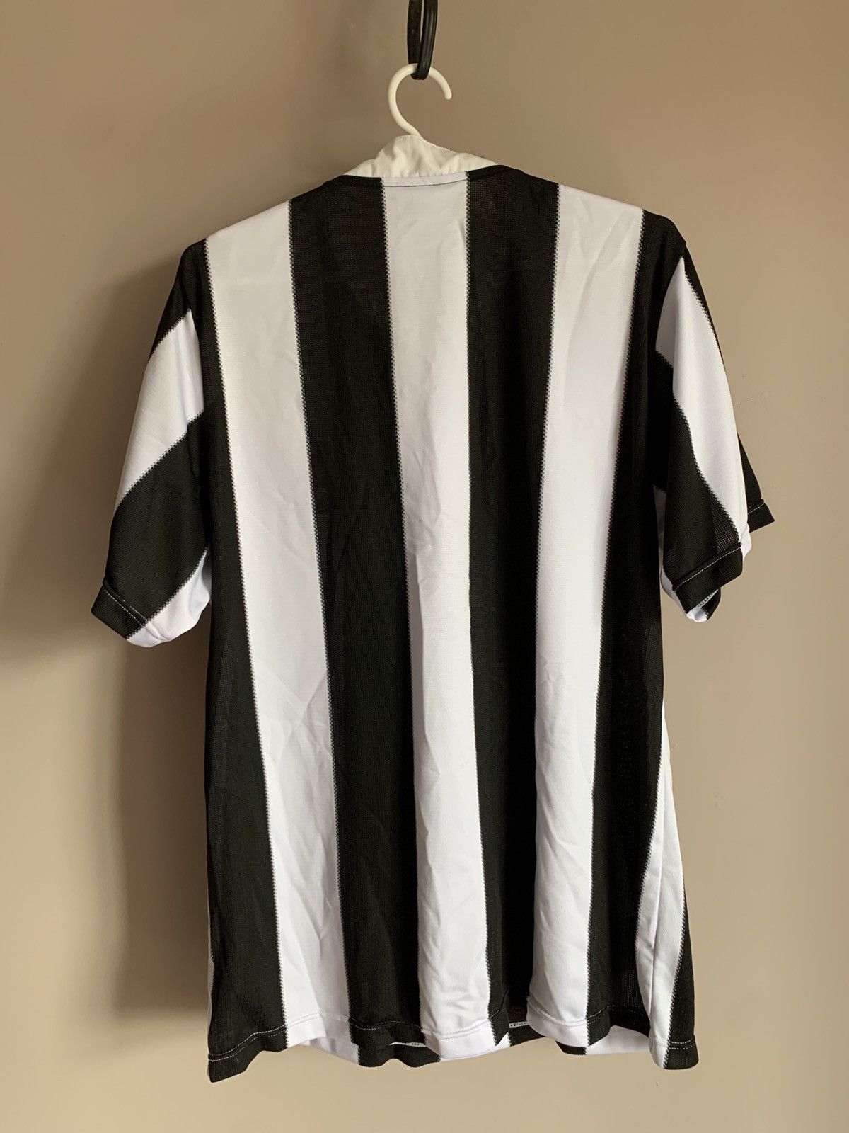 Vintage Newcastle United 1995 Home Football Shirt Retro Score Draw L Size US L / EU 52-54 / 3 - 2 Thumbnail