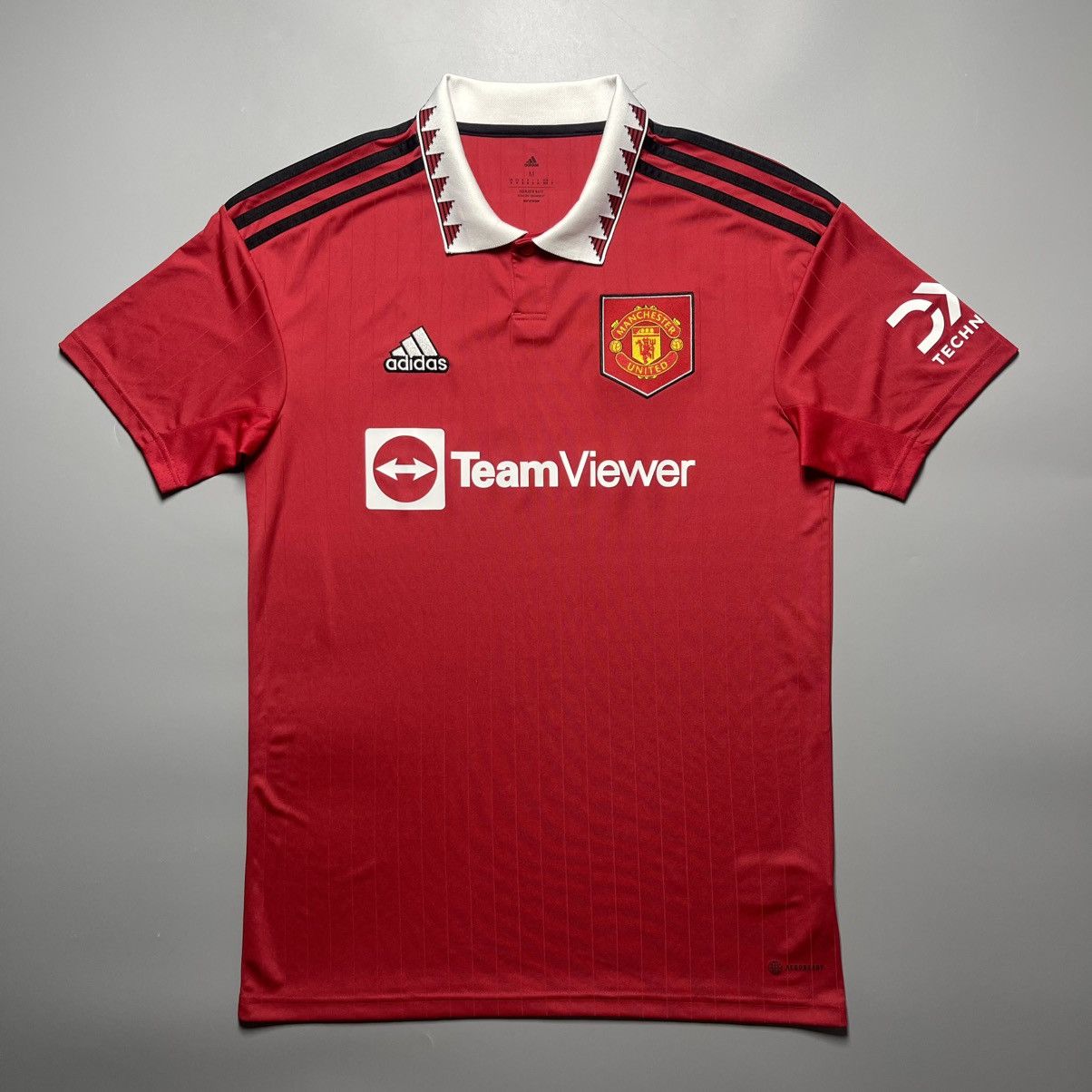 Adidas MANCHESTER UNITED ADIDAS 2022/2023 SOCCER JERSEY #7 RONALDO Size US M / EU 48-50 / 2 - 2 Thumbnail