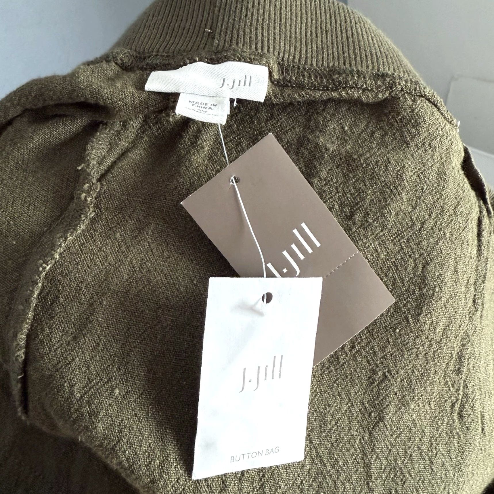 J. Jill J. Jill Pants Cropped Linen Blend Moss Green 3X Plus Womens Relaxed High Rise With Pockets Cropped Trouser Wide Elastic Back Waist Size 40" / US 18 - 4 Thumbnail